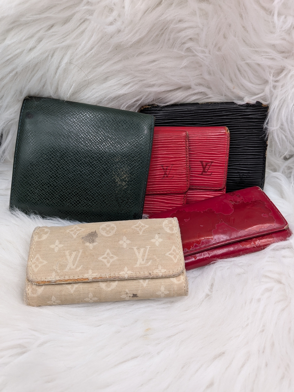 Lot of 6 Louis Vuitton Vintage Wallets